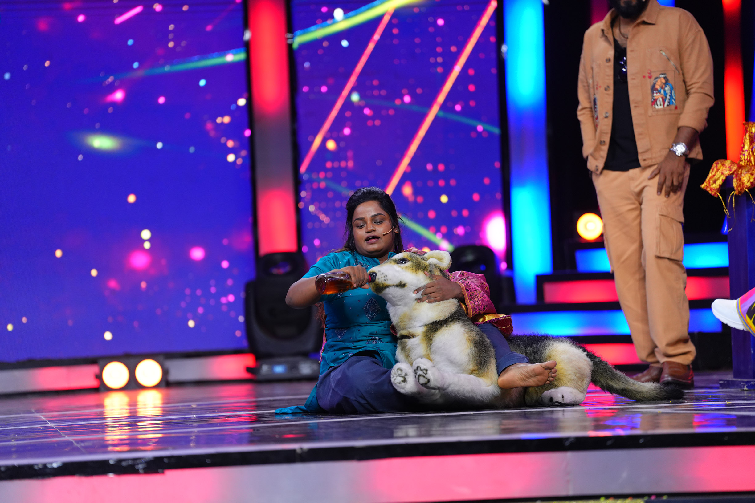 family stars show sudheer photos